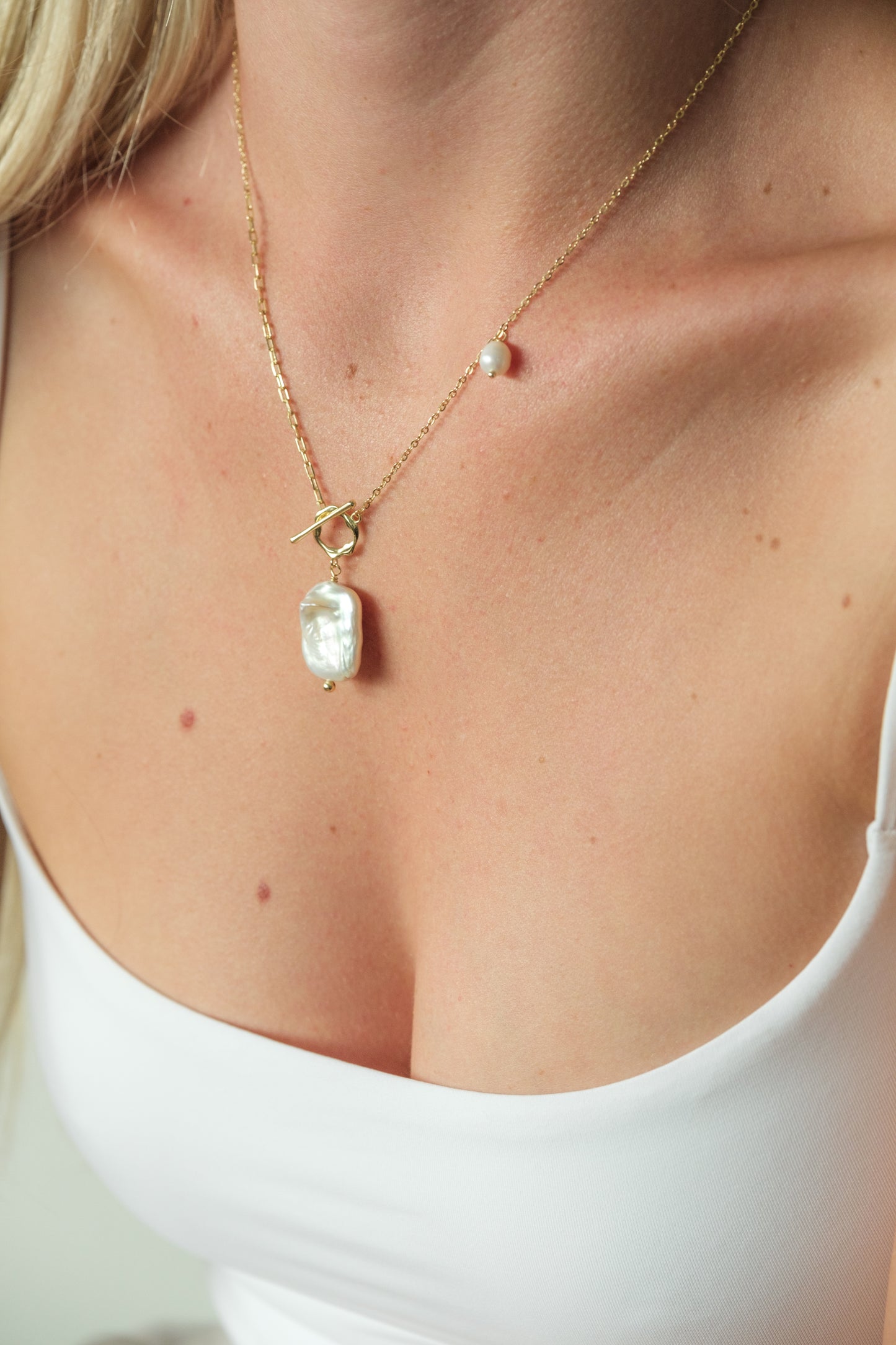 Noa Necklace