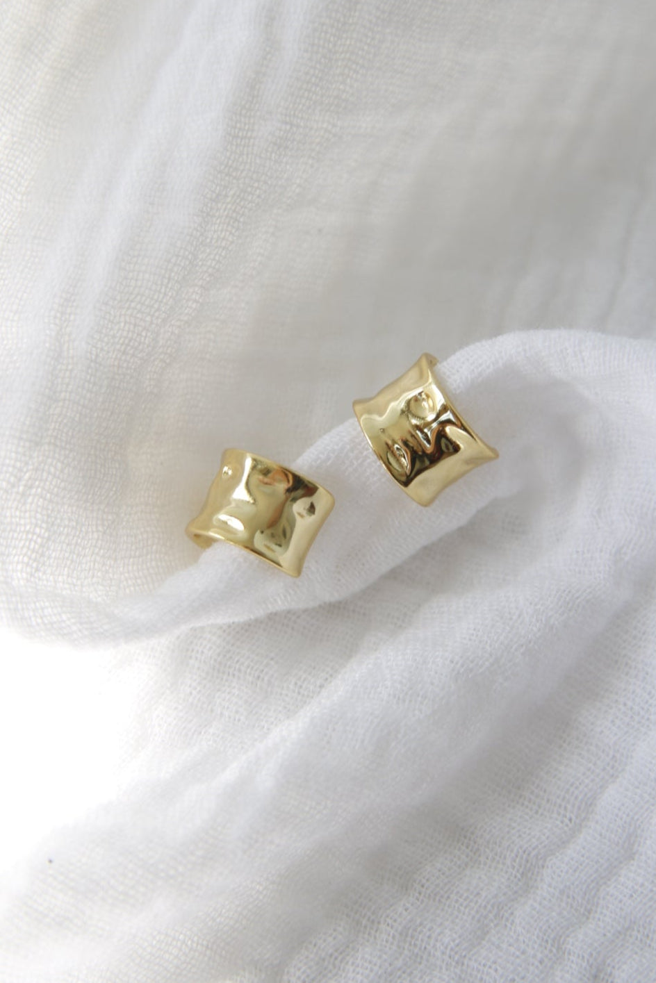 Dune Stud Earrings