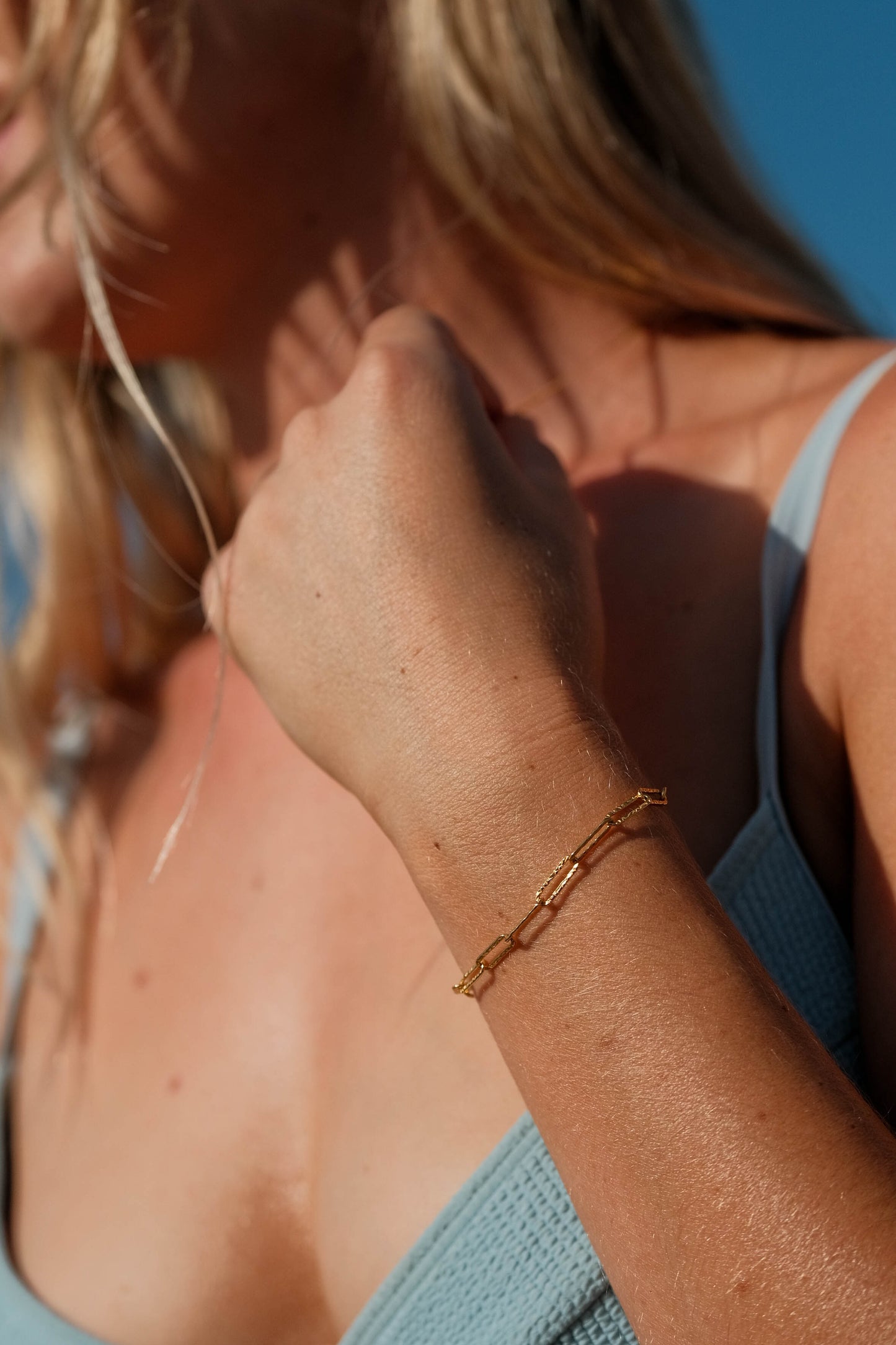 Ripple Link Chain Bracelet